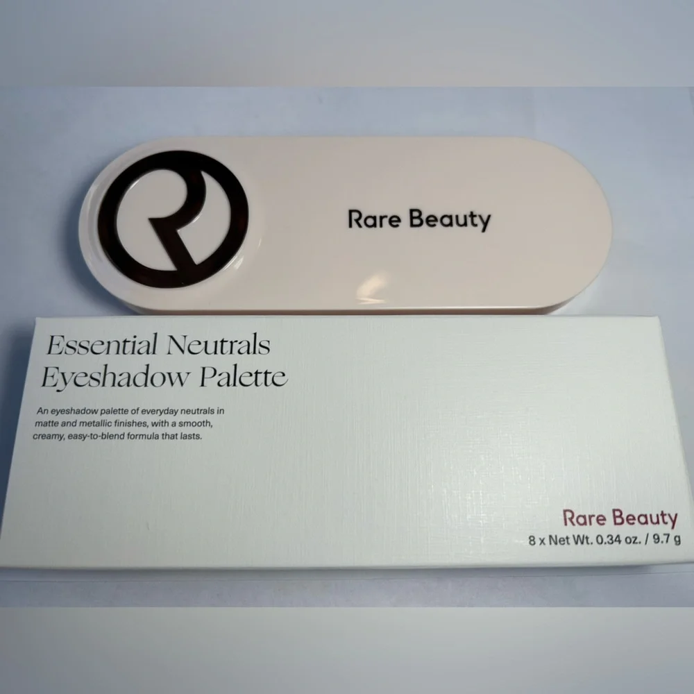 NWT🌷Rate Beauty Essential Neutrals Eyeshadow Palette
